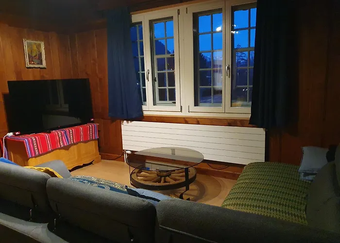 Traditional Swiss-Flat