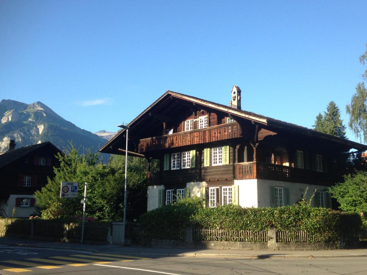 Traditional Swiss-flat Appartement