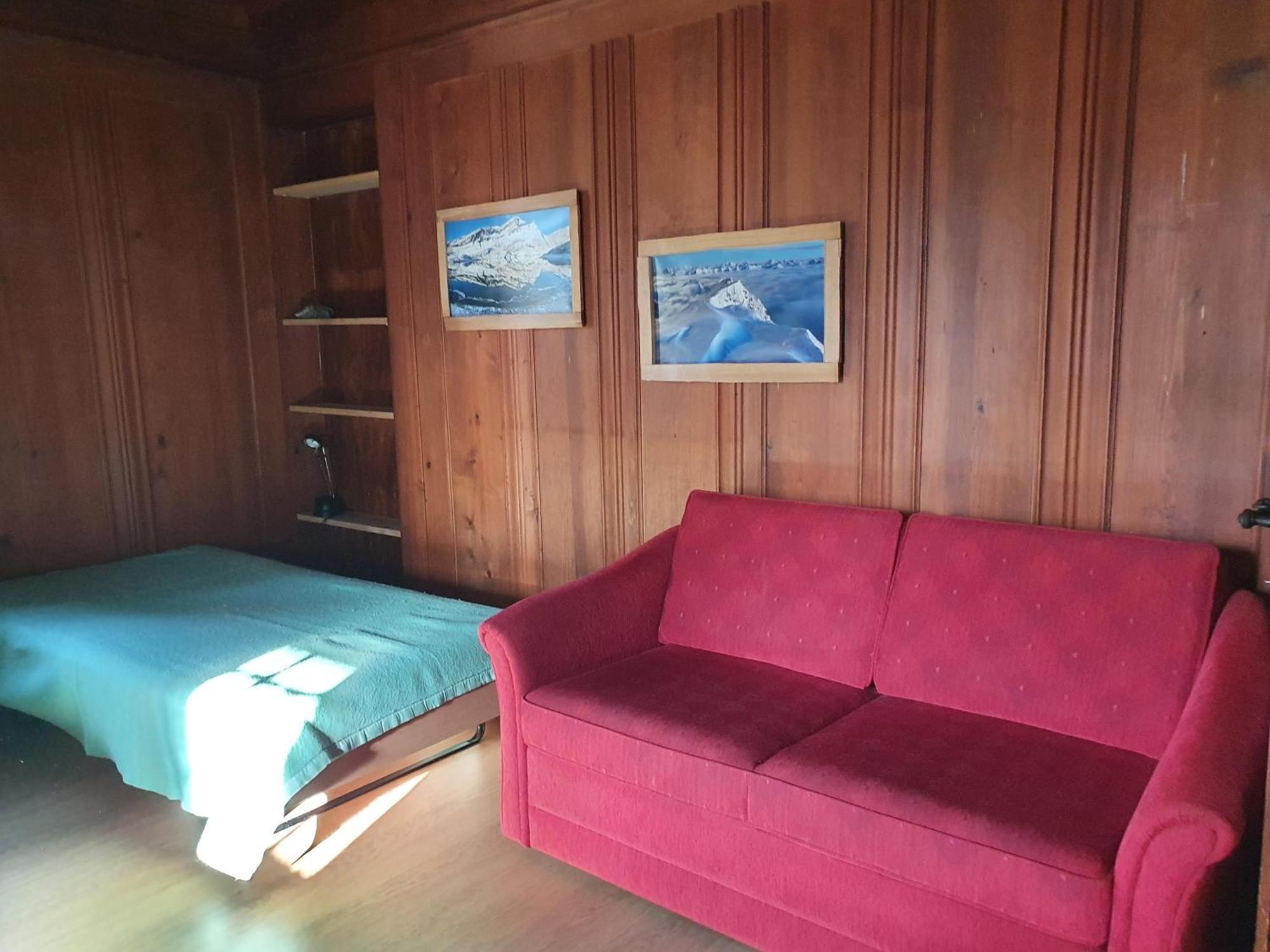 Traditional Swiss-flat Appartement